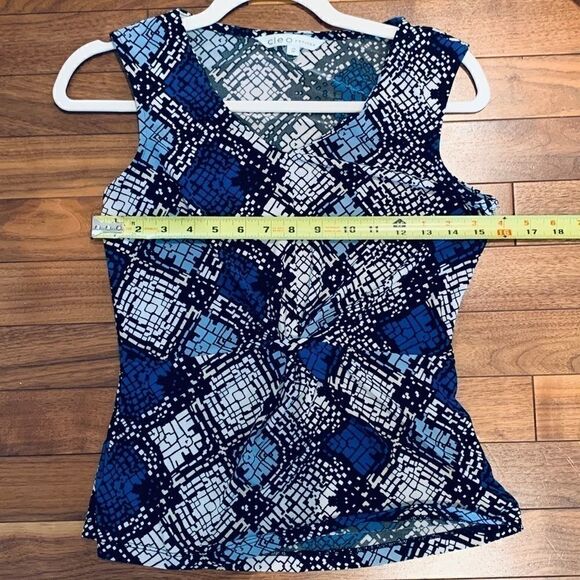 Cleo Petites Sleeveless Blouse - Picture 6 of 6